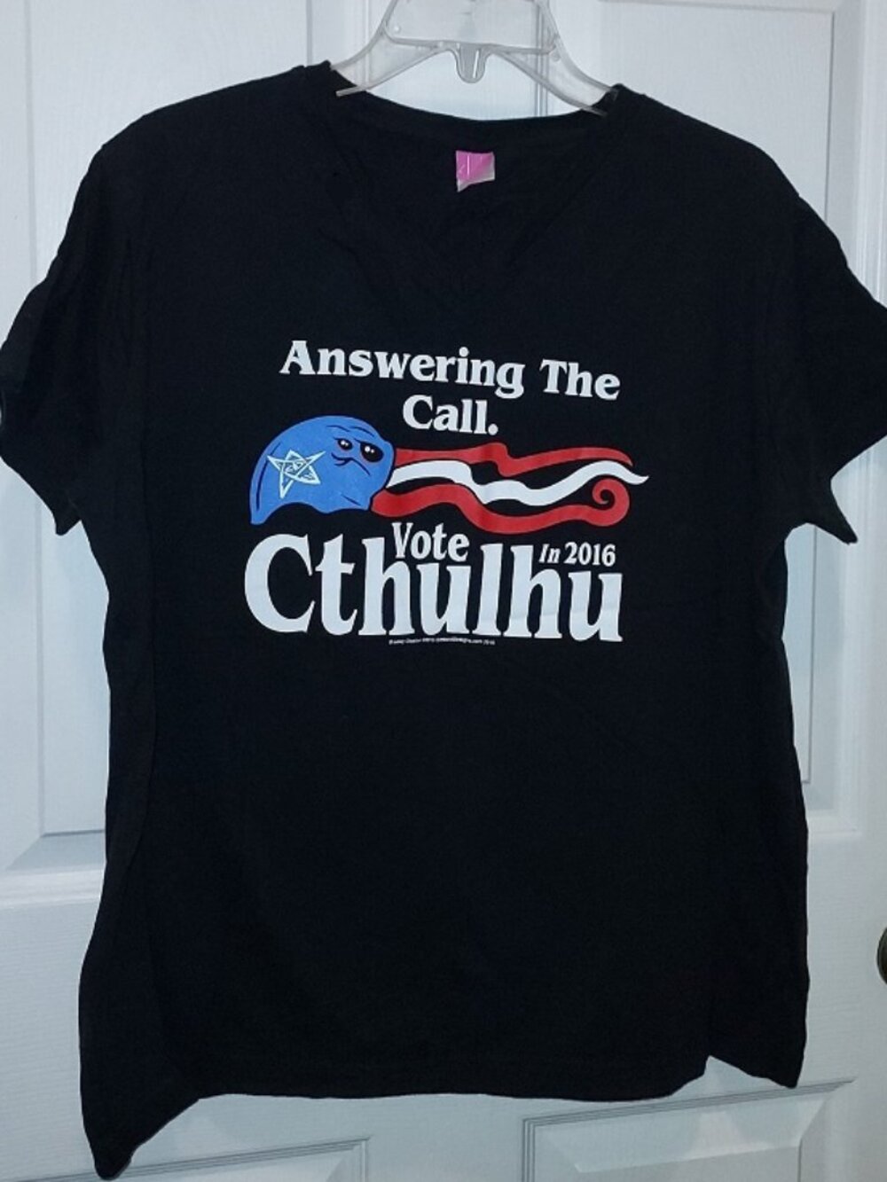 VOTE CTHULHU IN 2016 Black Shirt Answering the Call Off World Designs Ladies XL